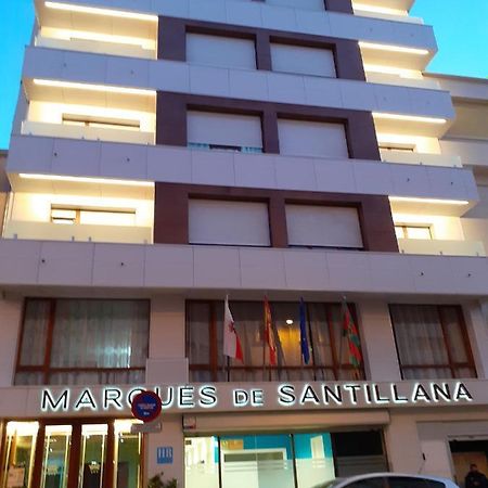 Hotel Marques De Santillana Торрелавега Экстерьер фото